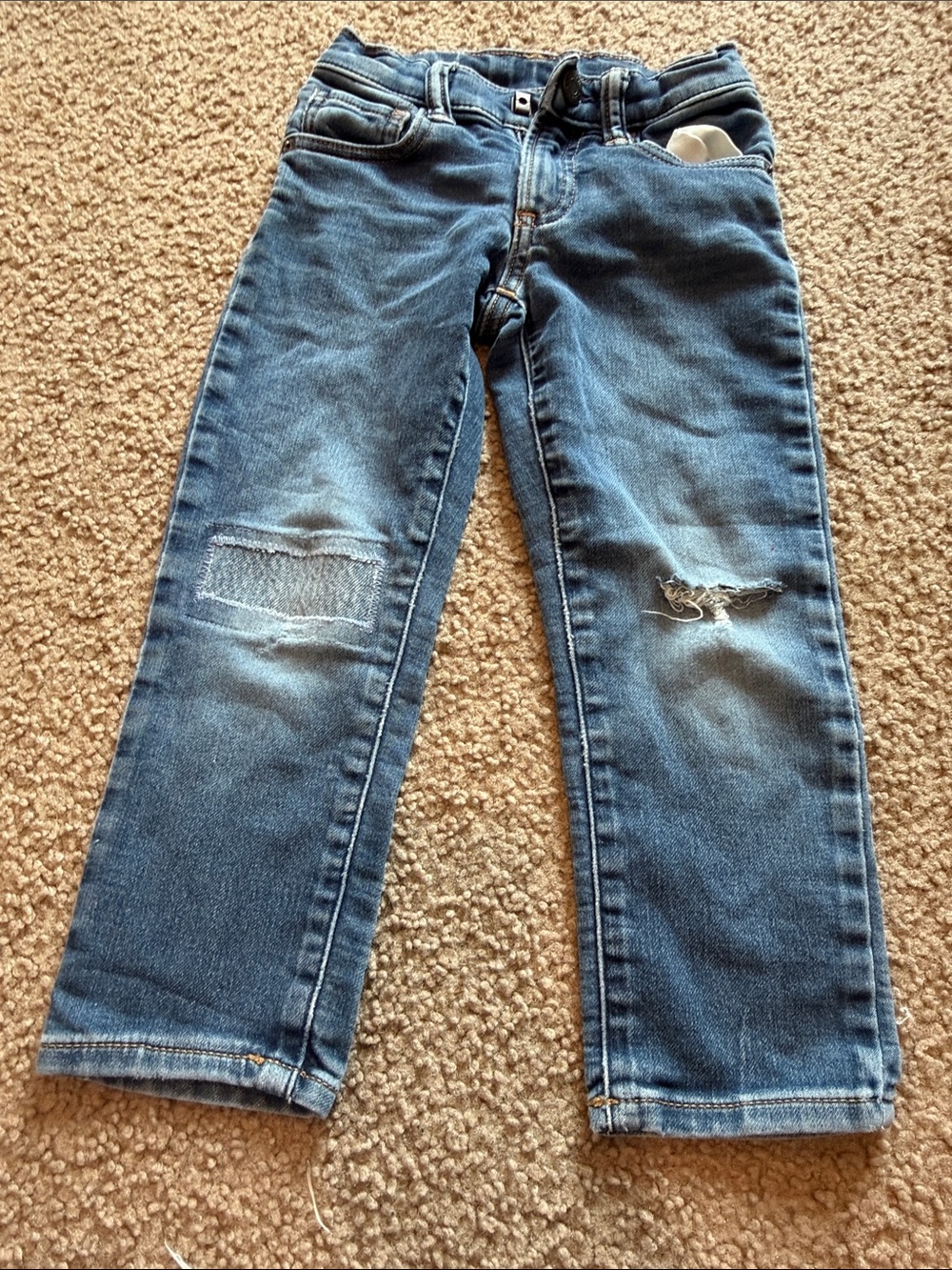 B69 GAP denim, 4t distressed
